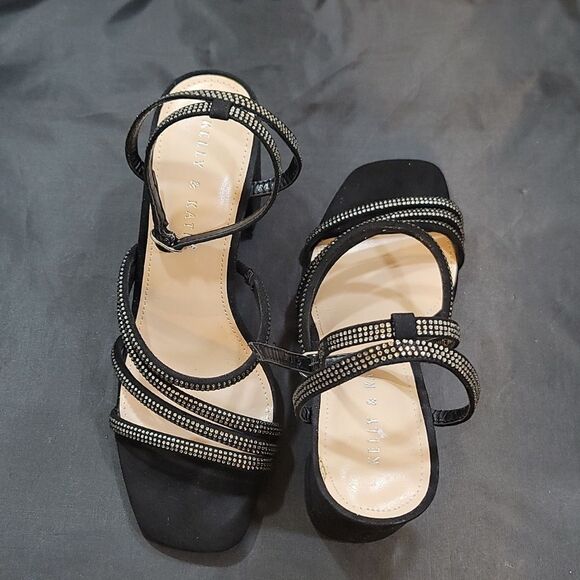 BRAND NEW KELLY &KATIE RHINESTONE EMBELLISHMENTS OPEN-TOE SANDAL - Picture 4 of 16